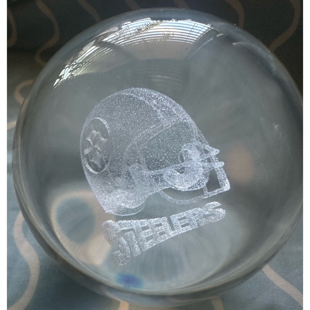 STEELERS Clear Glass Paperweight.